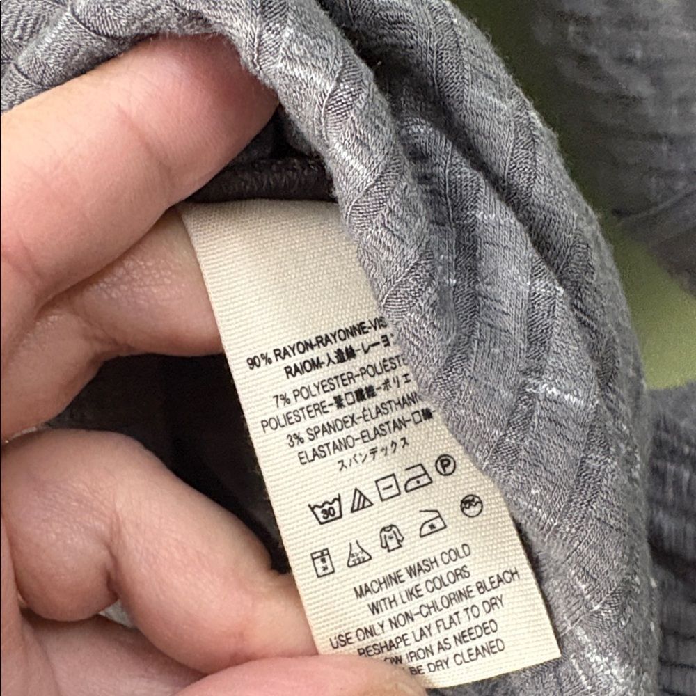 We The Free East Coast Faux Wrap Top Deep V-Neck Open Back Grey Blouse Sz XS - Picture 4 of 5